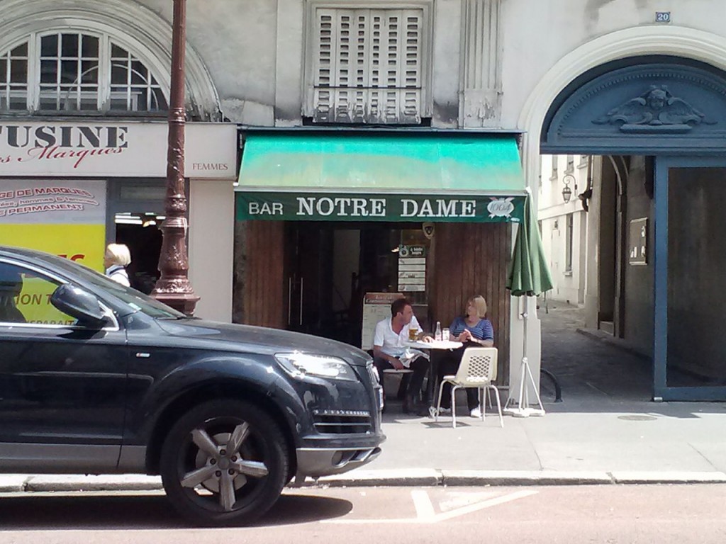Bar Notre Dame